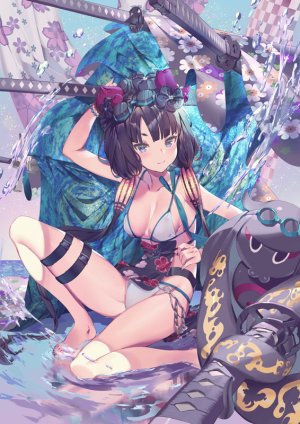 葛飾北斎,とと様,Fate/GrandOrder,Fate系列,前发,露肩,裸足,水着,碧眼,露胸,cleavage,发饰,武士刀,长发,视线正对,横乳,露脐,オビ,紫发,笑顔,泳装,剑,weapon